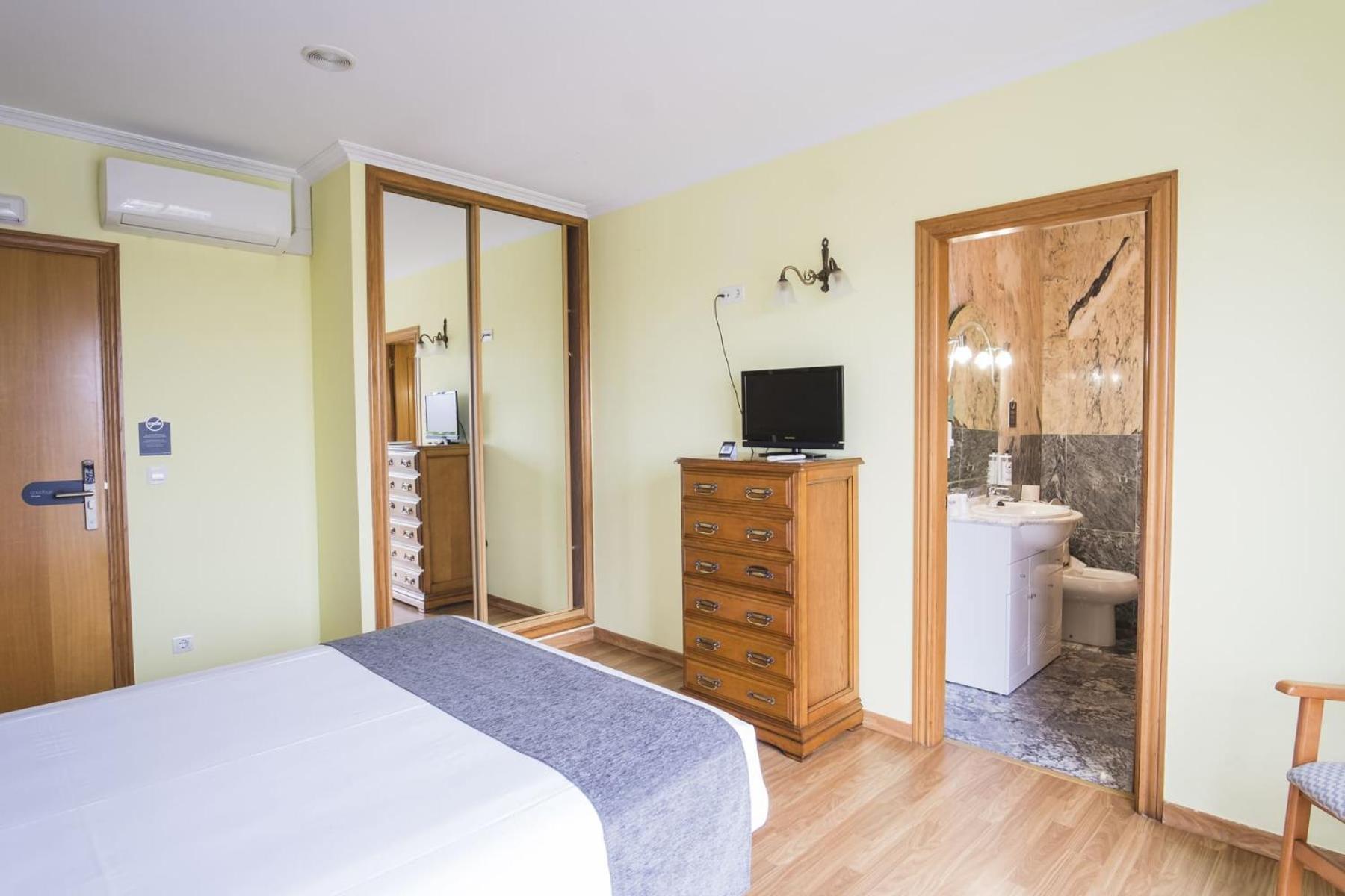 Hotel Alda Alpina Vilanova de Arousa Zewnętrze zdjęcie